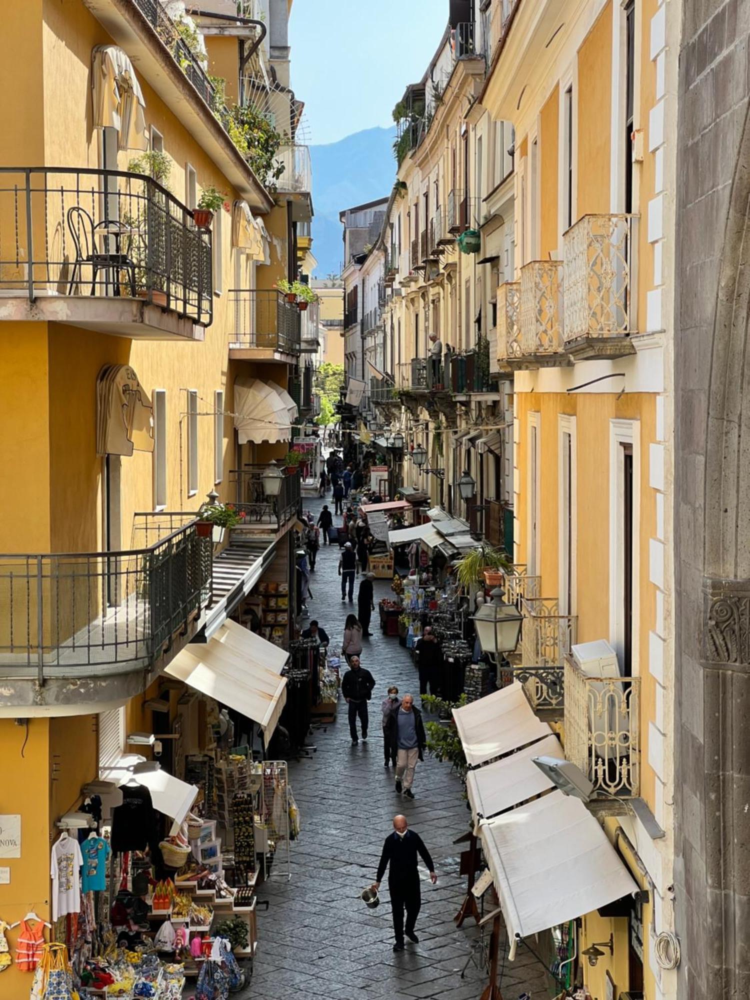Palazzo Ammone - Sedil Dominova Apartman Sorrento Kültér fotó
